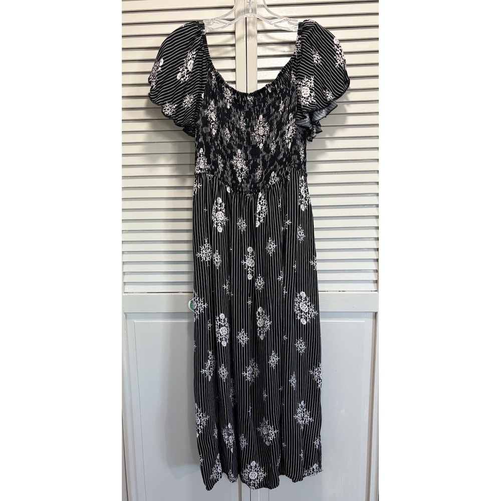 Maurices Floral Black/Tan Fit & Flare Maxi Dress Smocked Size Large Ruffle Slits